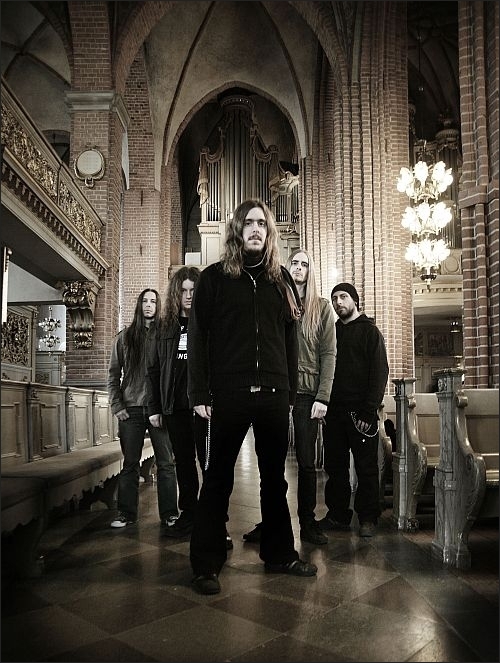 Urmareste online show-ul Opeth din cadrul festival Sonisphere 2011