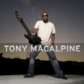 Intalneste-l pe Tony MacAlpine la Bucuresti