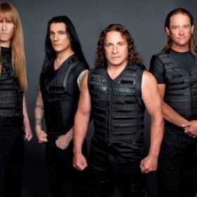 MANOWAR canta maine in platoul 'TV Total' Germania