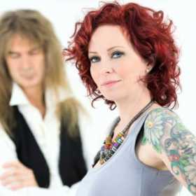 Doua categorii de bilete sold out la showul Anneke Van Giersbergen si Arjen din Hard Rock Cafe