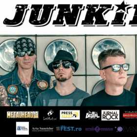 Concert Junkies (HU) in club Manufactura