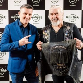 12 ani de Hard Rock Cafe si un nou suvenir de la Nicu Covaci