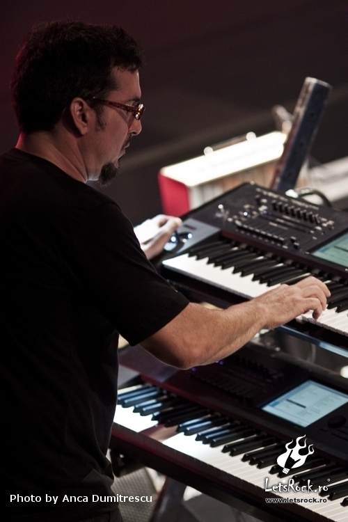 Derek Sherinian, Chaos Venue, Bucuresti