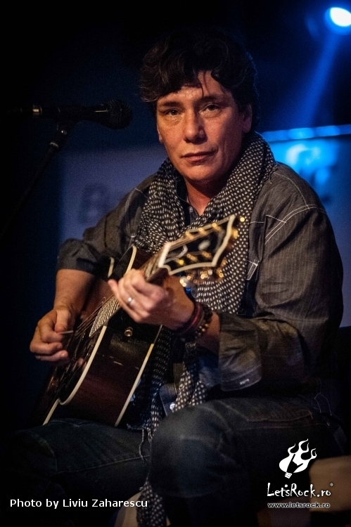 Galerie Foto Eric Martin si Alessio Velliscig in Hard Rock Cafe Bucuresti, 30 martie 2013