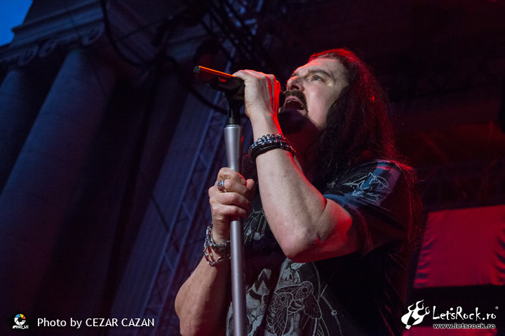 Dream Theater, Arenele Romane