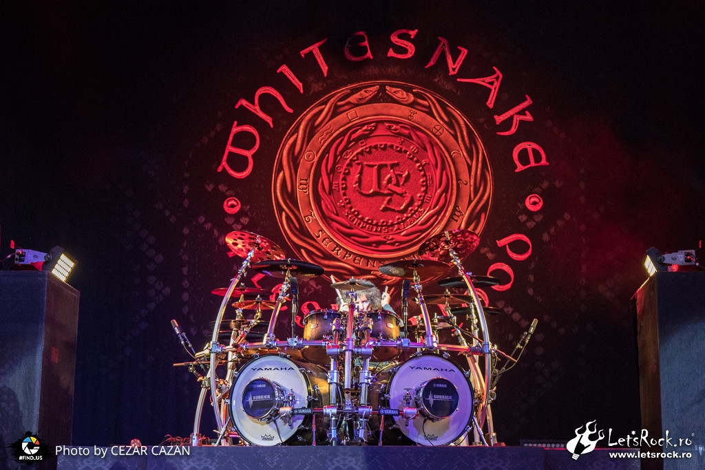 Whitesnake, Arenele Romane