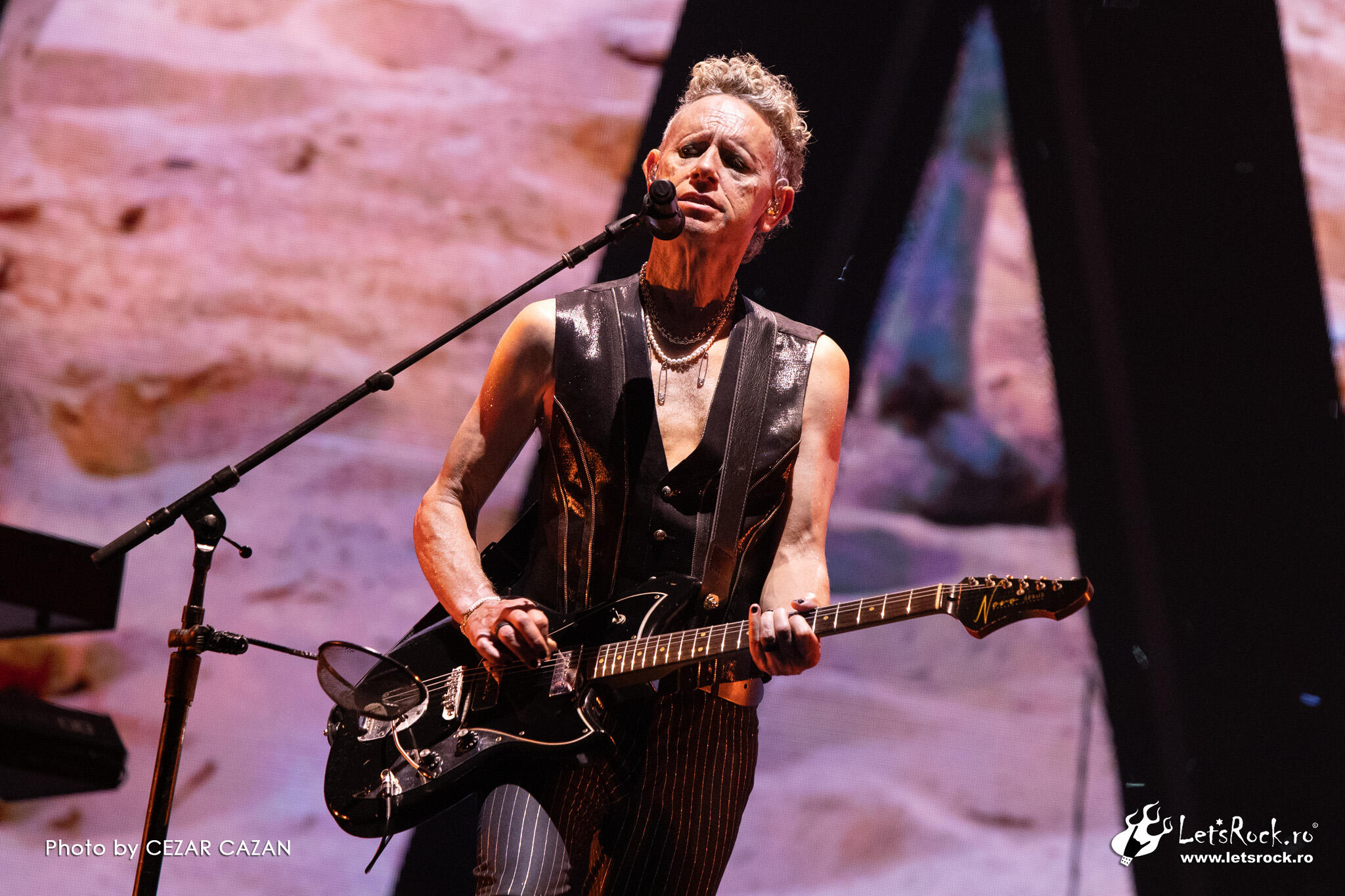 Depeche Mode, Arena Nationala