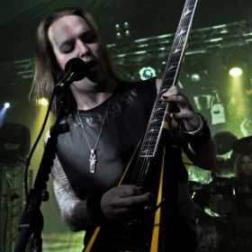 Galerie foto Children Of Bodom, Ensiferum si Machinae Supremacy