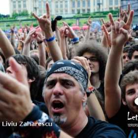 Poze cu publicul de la festivalul Rock the City