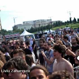 Poze cu publicul de la festivalul Rock the City