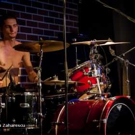 Galerie Foto Monarchy, Warm-up ARTmania Festival Sibiu in Hard Rock Cafe, 02.08.2012