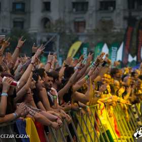 Iron Maiden, Book of Souls tour, Rock the City, Piata Constitutiei