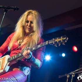 Lita Ford, Hard Rock Cafe