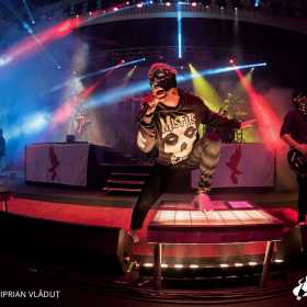 Hollywood Undead, Arenele Romane