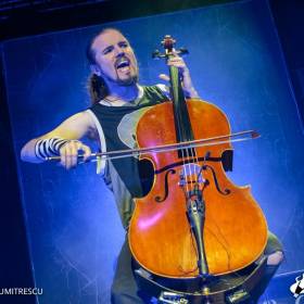 Apocalyptica, Arenele Romane, Metallica