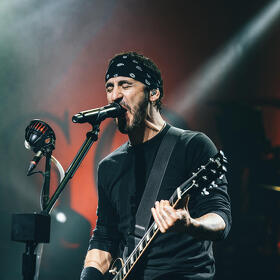 Godsmack, Arenele Romane