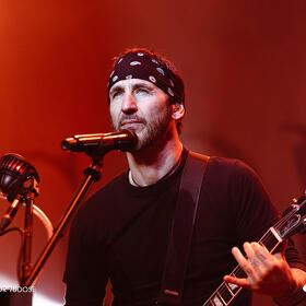 Godsmack, Arenele Romane