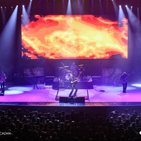 Steve Vai, Sala Palatului