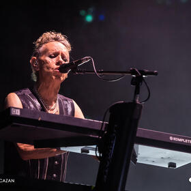 Depeche Mode, Arena Nationala