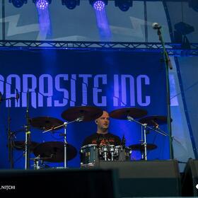 Parasite Inc, Posada