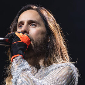 Thirty Seconds to Mars, Hala Laminor